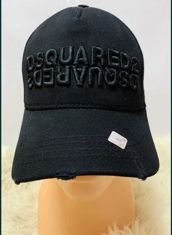 Dsquared 2 czapka czarna z daszkiem !