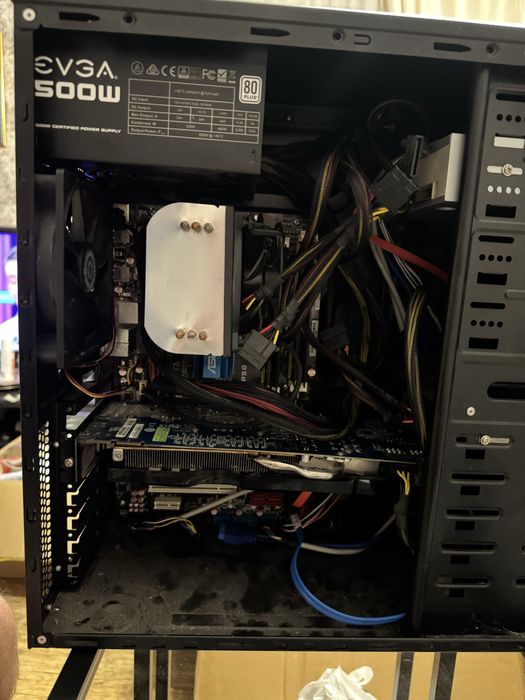 комп'ютер EZCOOL.