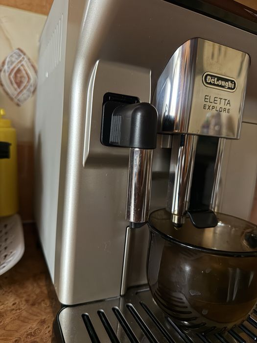 Ekspres DeLonghi Eletta Explore ECAM450.55S /bdb-stan/ + akcesoria