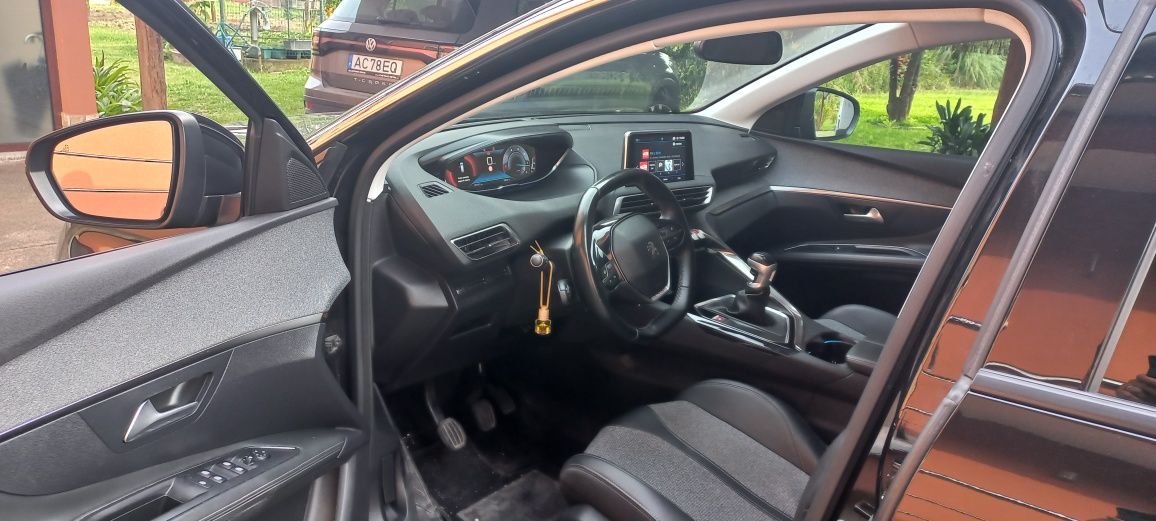 Peugeot 3008 1.5 BlueHDI. 130cv
