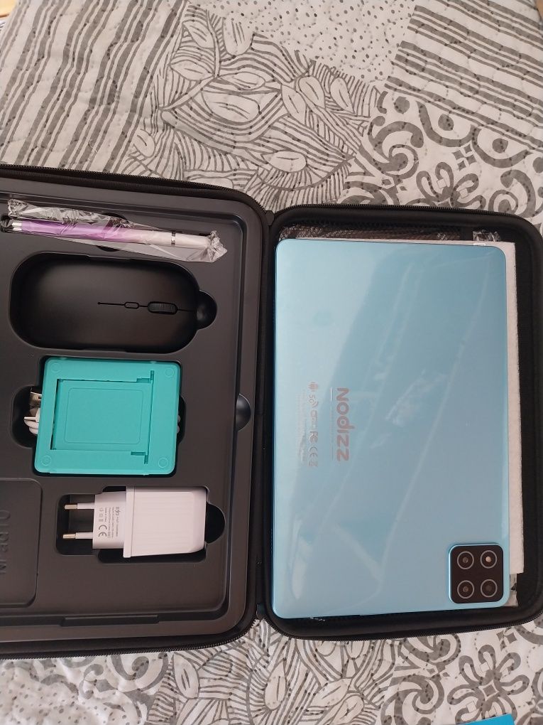 Tablet 10 polegadas novo