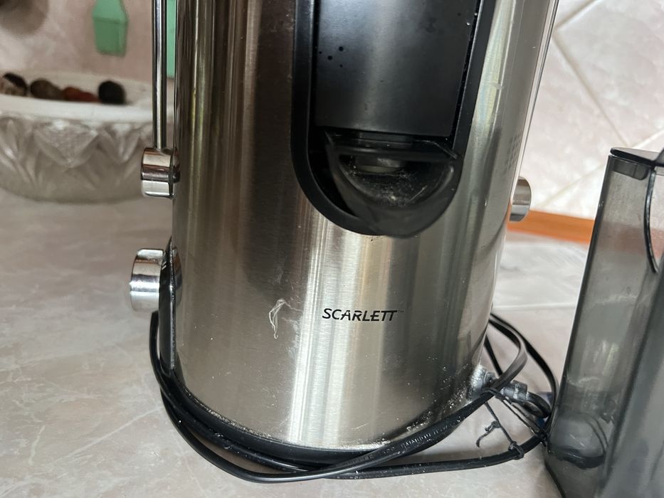 Продам Соковижималкц Scarlett