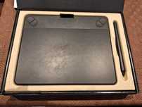 Mesa Digitalizadora Wacom Intuos Comic Pen & Touch S (Preto)