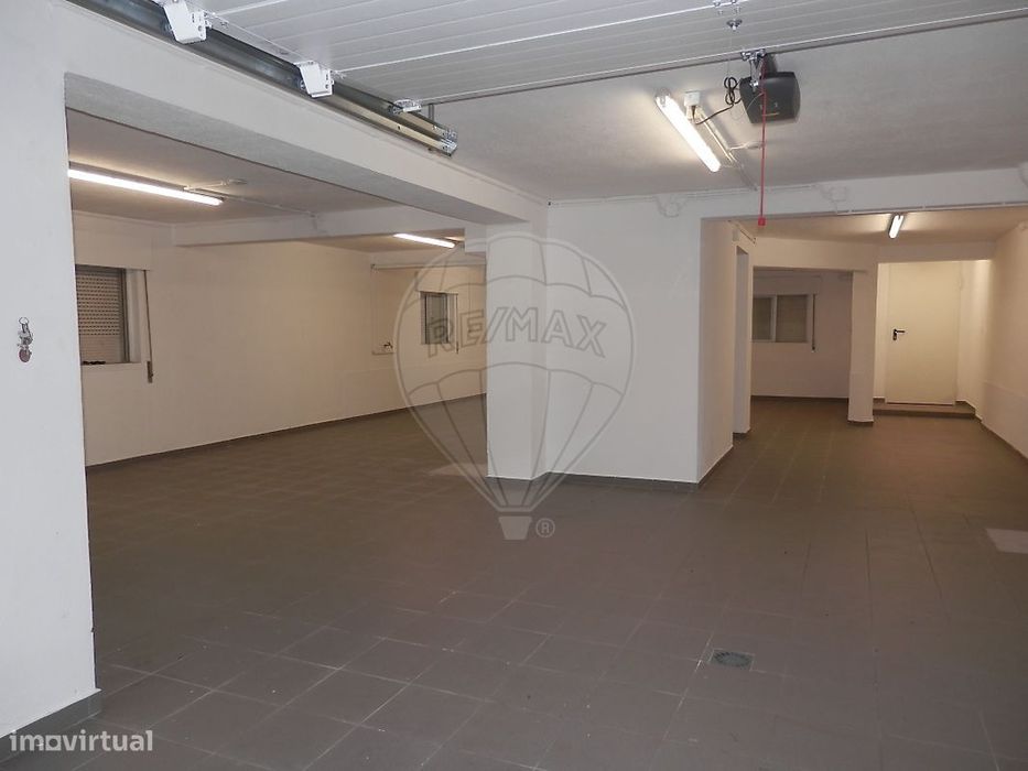 Garagem  para arrendamento