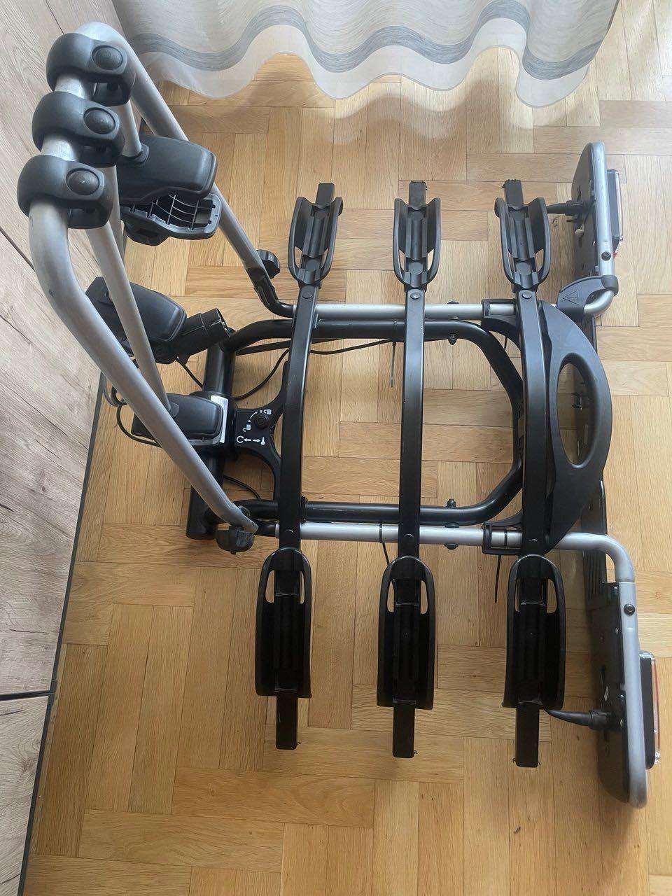 Велокріплення Thule ER940 на 3 байка