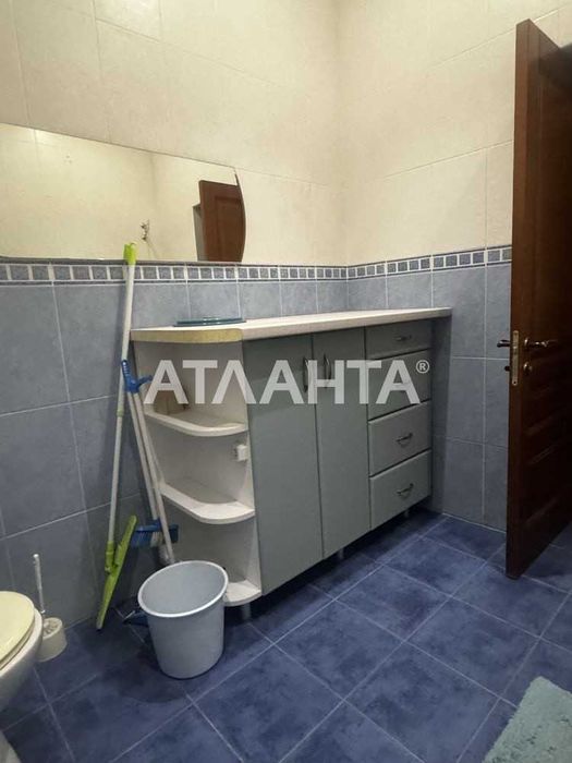 2 комнатная квартира в центре города. Сталинка 55.000 $