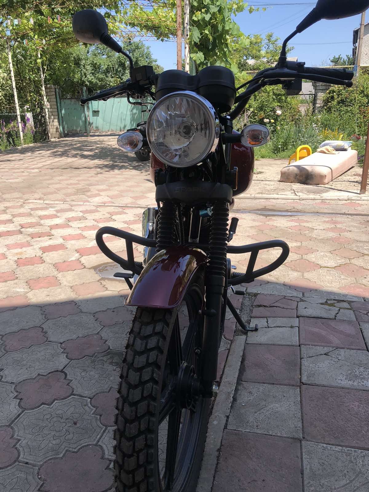 Продам Spark 150 r14.