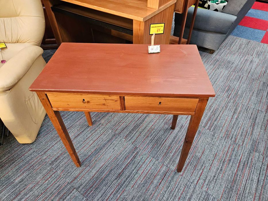 Mesa / Secretária em madeira maciça com duas gavetasl, r