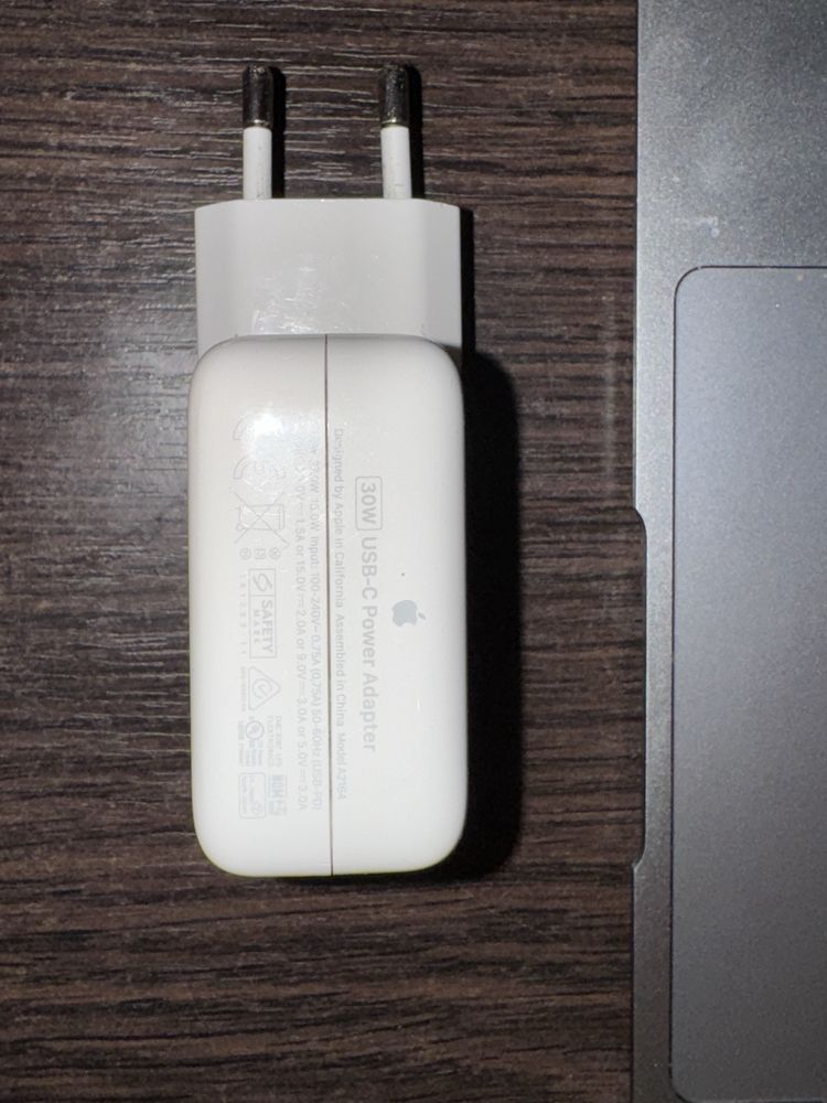 Macbook Air M1 13’ 8/256 98%