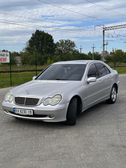 Продам/ обмін Мерседес С-Сlass Avangarde торг
