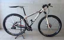 Bicicleta BTT Cube roda 29