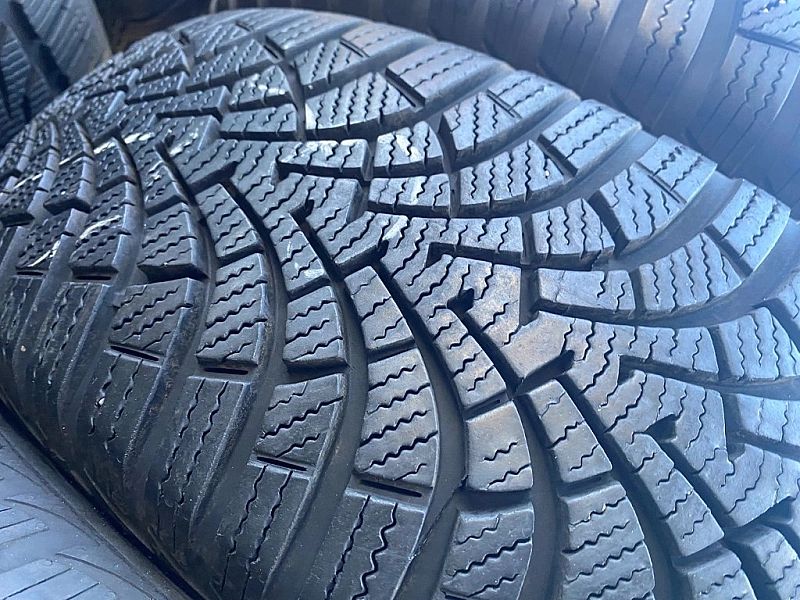 195/65r15 Goodyear UltraGrip 9_7,5mm_4szt_(39)