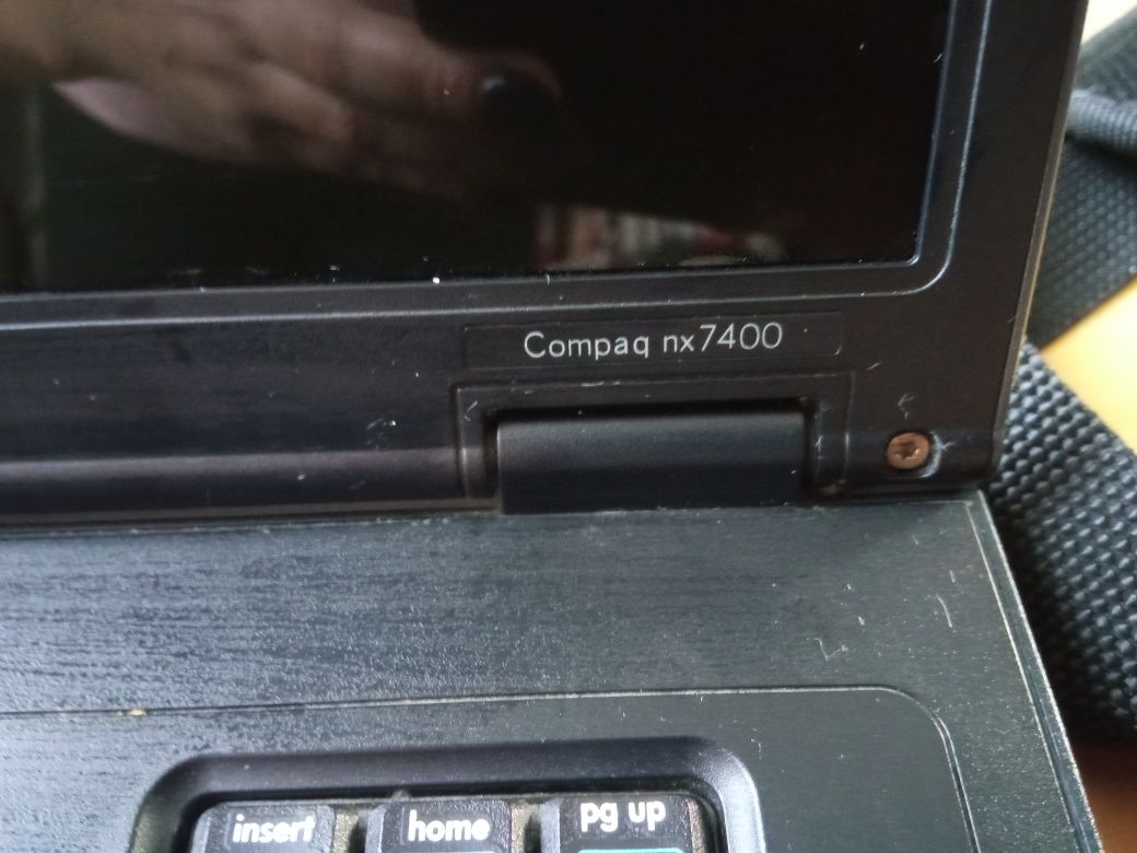 HP compag nx7400