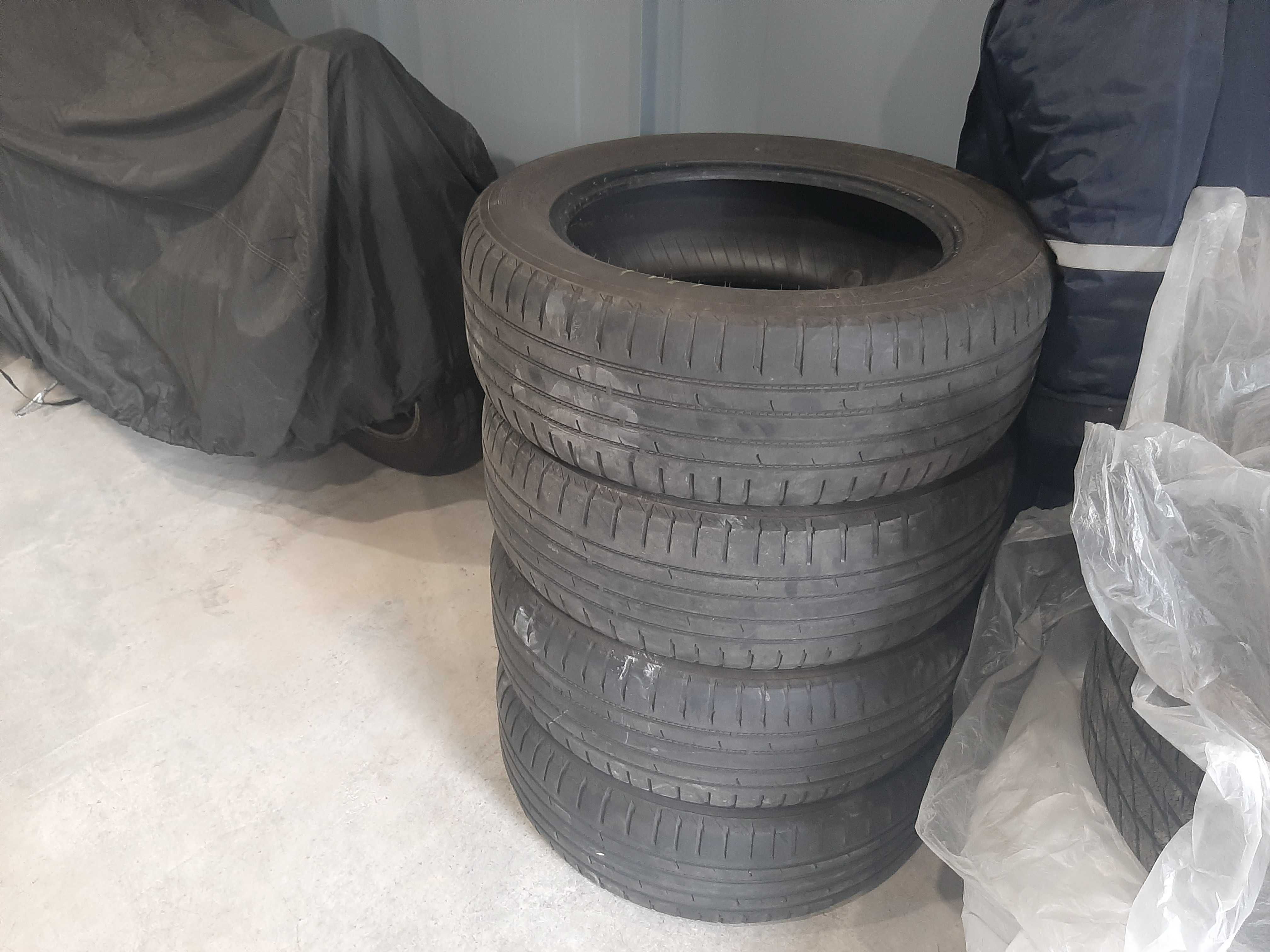 Продам літню гуму Nokian Tyres 225/60 R18, чотири колеса