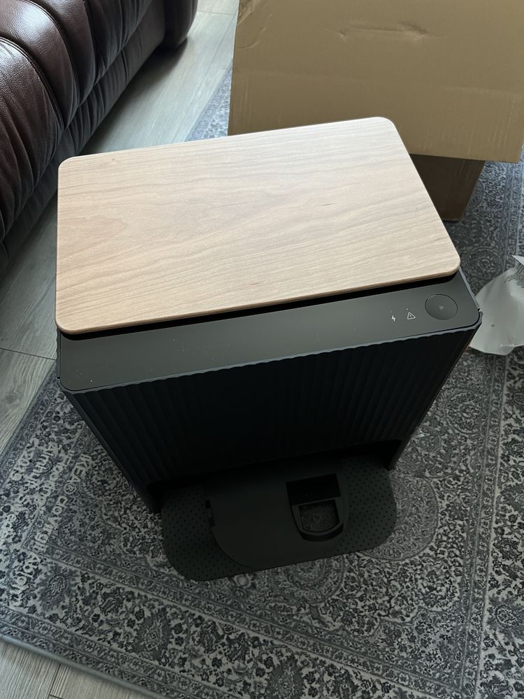 Робот-пилосос з вологим прибиранням iRobot Roomba Combo j9+