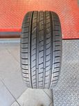 Nexen 235/40R19 Nfera SU1