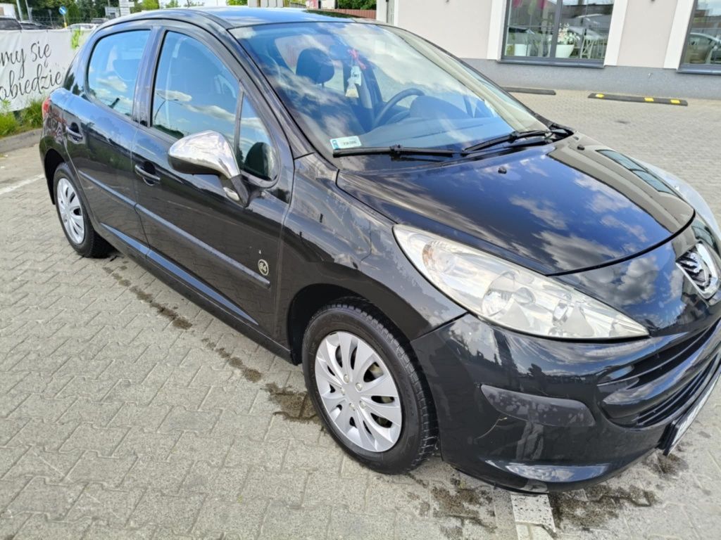 Sprzedam peugota 207 1.4 benzyna
