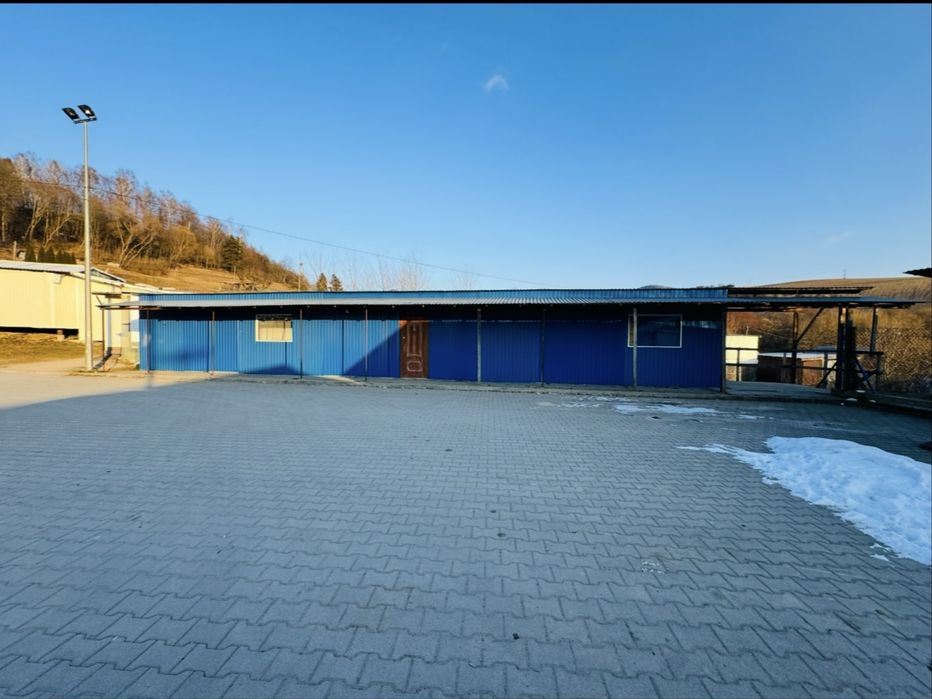 Główne miejsce handlowe - 105m2