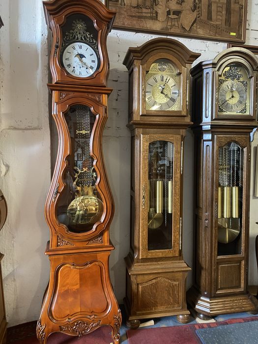 Stylowa dębowa skrzynia po zegarze