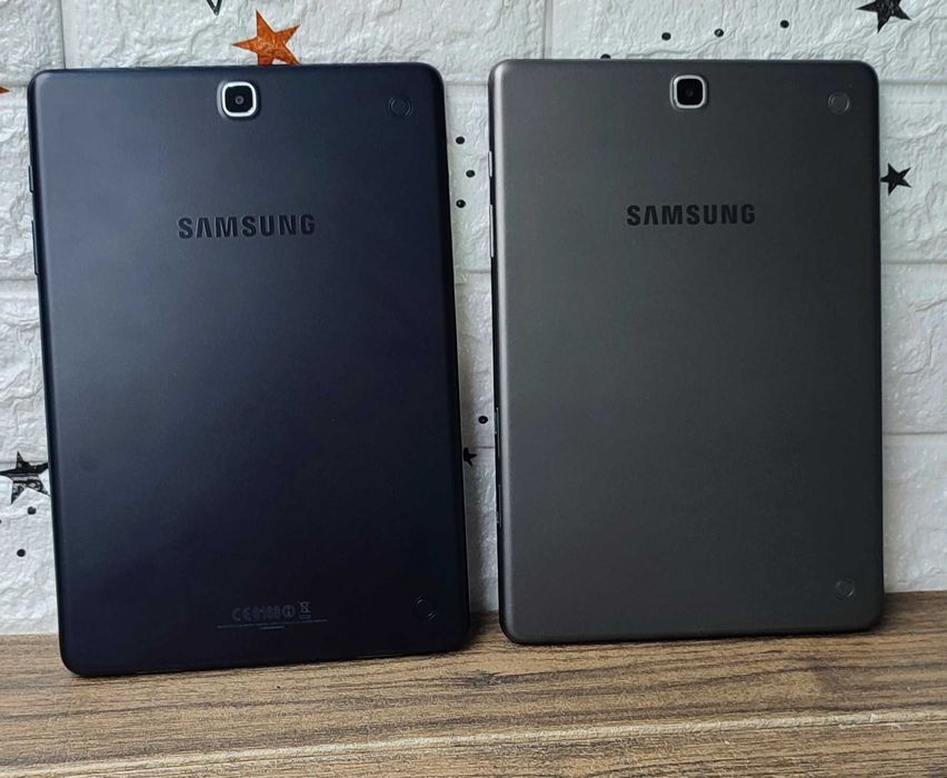 Планшет Samsung Гарний стан 10 дюймів