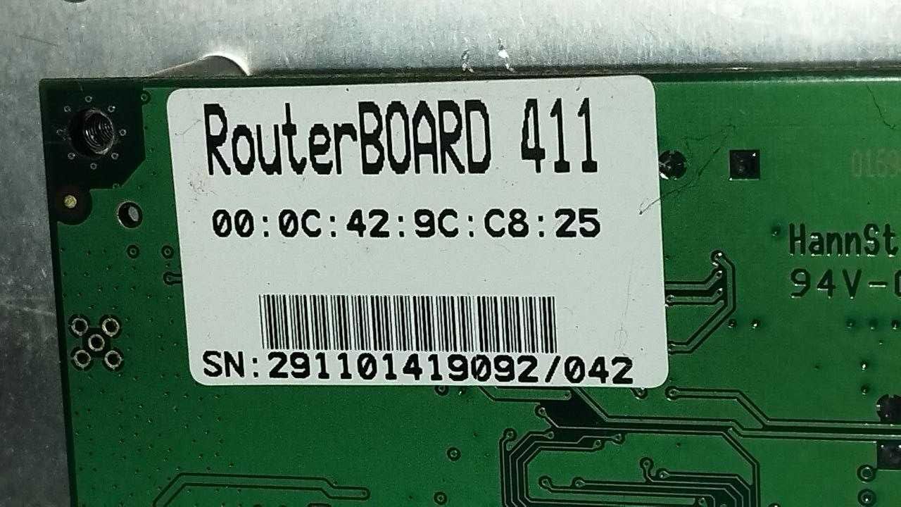 Mikrotik RB-411 с корпусом банка WI MAX радио интернет