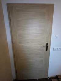Drzwi wewnętrzne 90 cm pokoj/ lazienka wraz z futryna regulowana