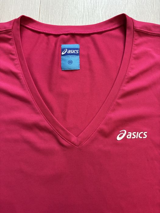 Жіночий лонгслів ASICS
