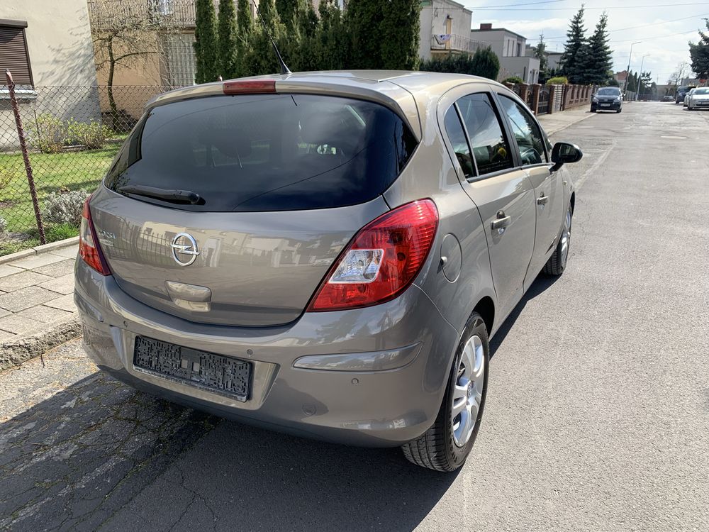 Opel Corsa 1.4 16v, Pełen serwis z Niemiec, Naprawde Ładna