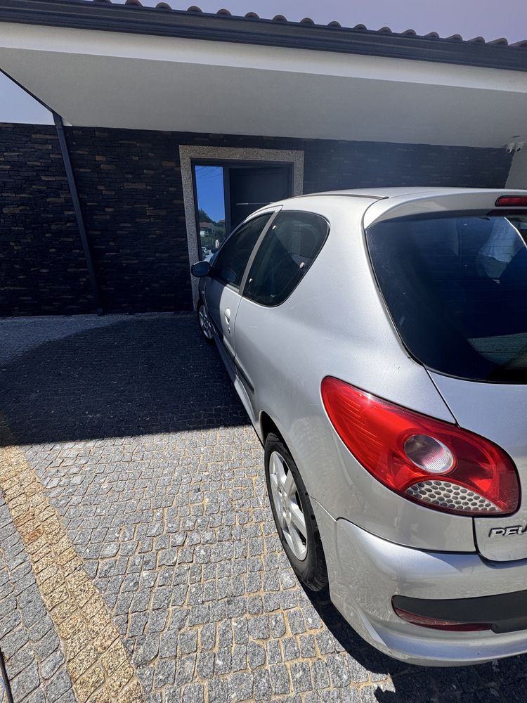 Peugeot 206+ GPL