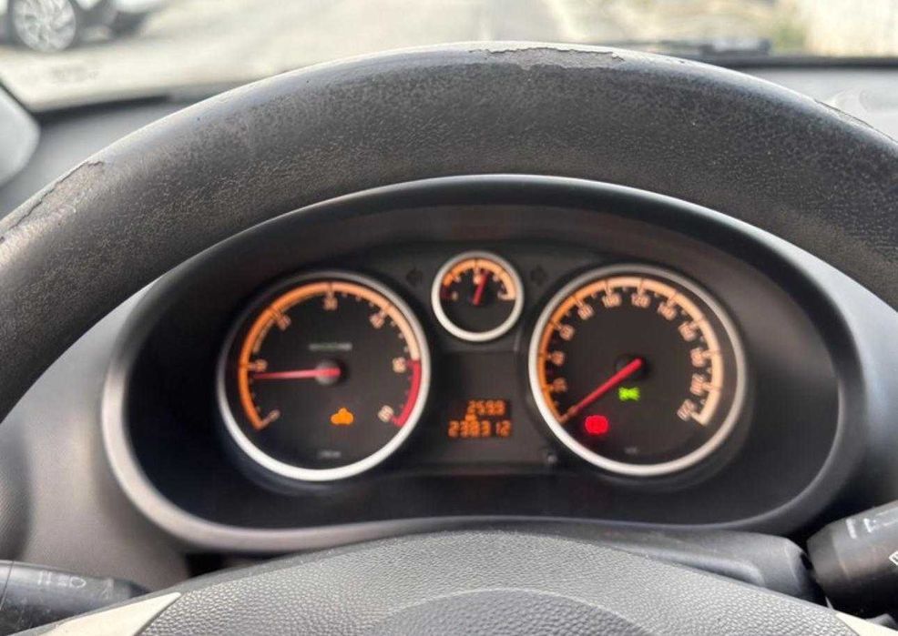 Carro Opel corsa