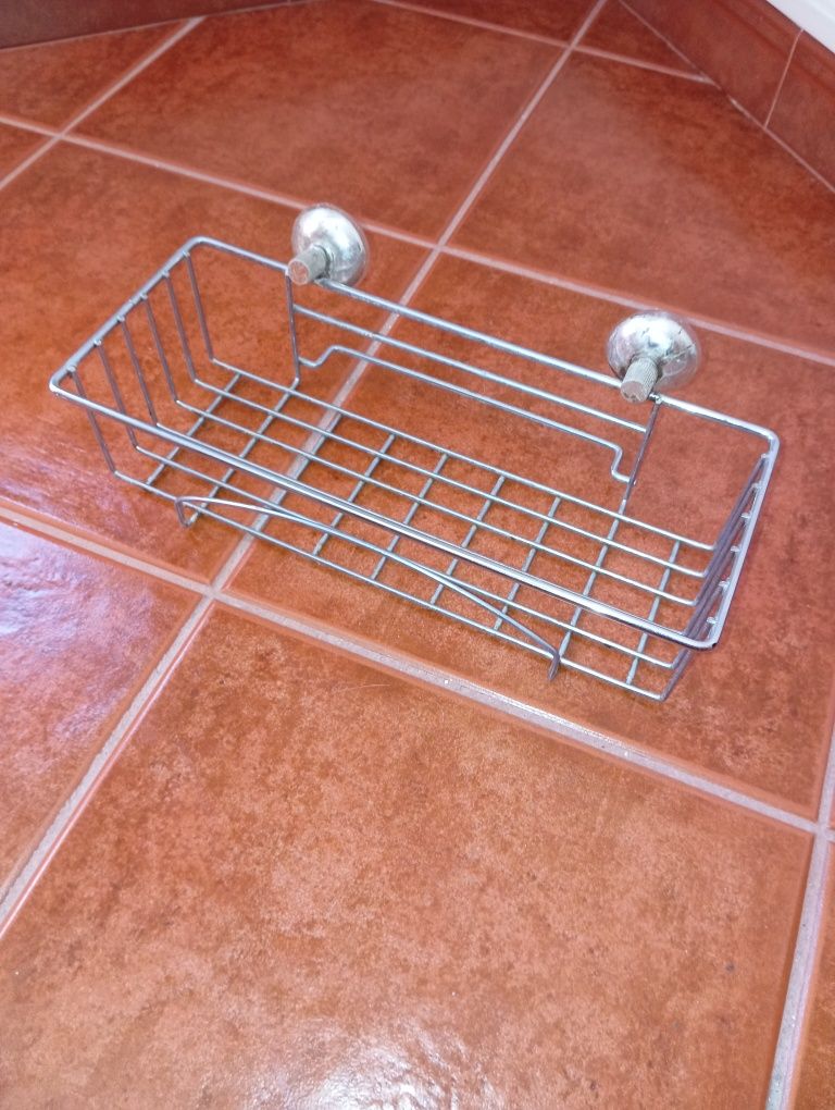Prateleiras suporte wc