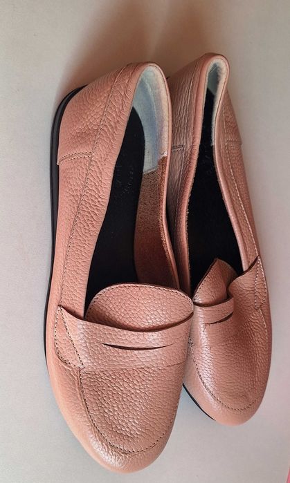 Мокасины  в розовом или пудровом оттенке 38рр женские новые кожа