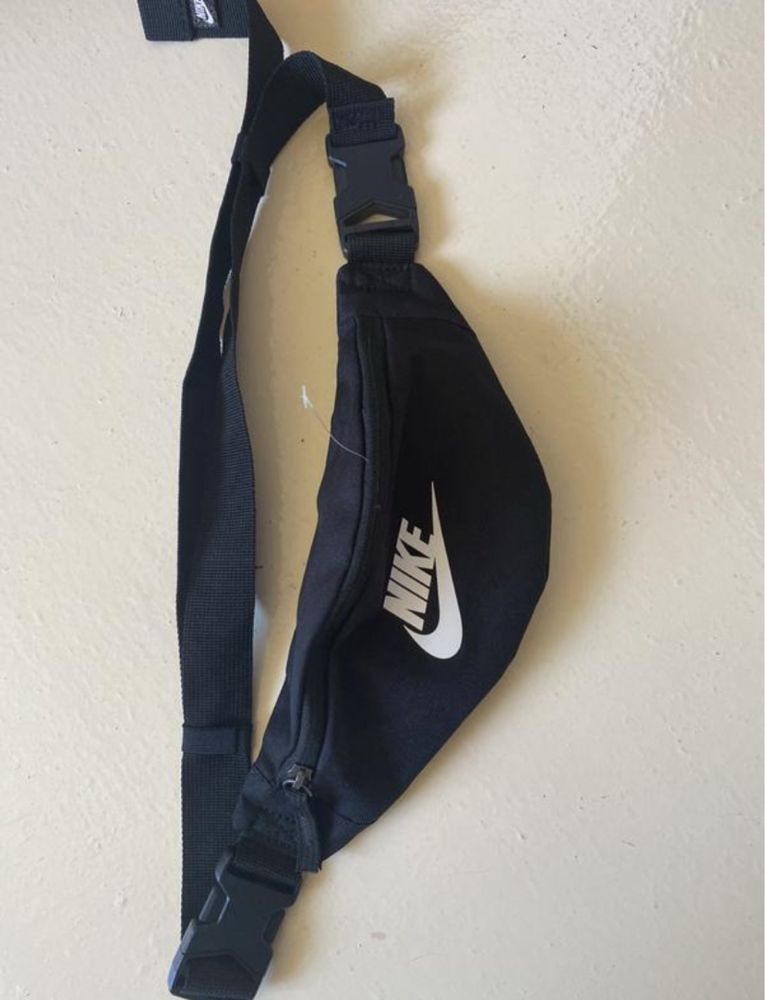Nike бананка сумка