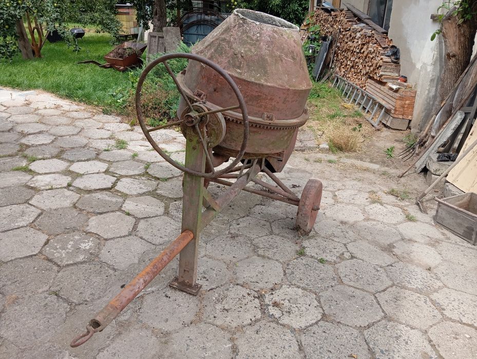 Betoniarka 150 litrów na chodzie