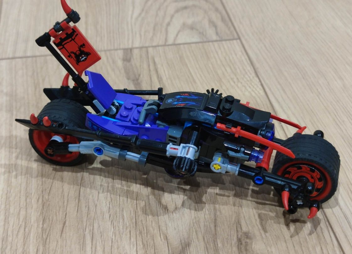 LEGO Ninjago 70639 bez figurek same motory kompletne