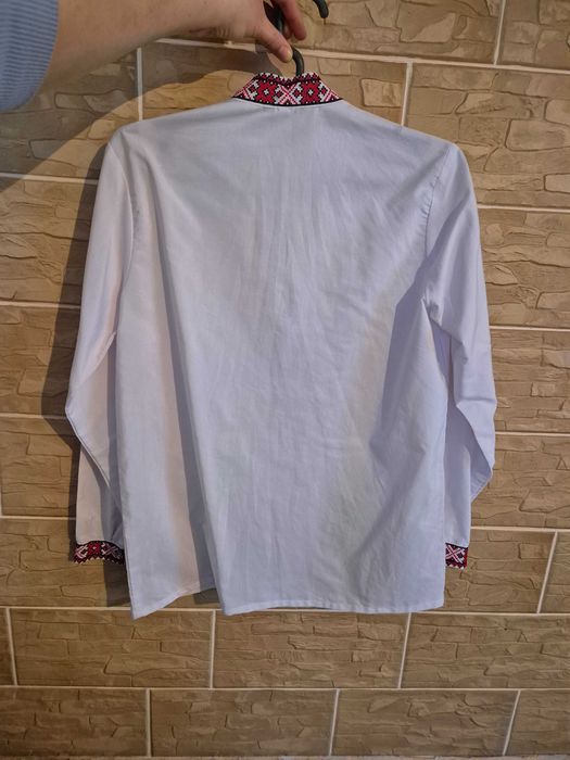 Вишиванка для хлопчика 10-12 років.