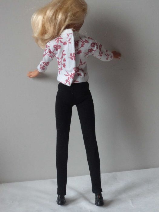 Ubranka dla lalki B. -  Kamizelka, bluzeczka. legginsy, adidasy !!!