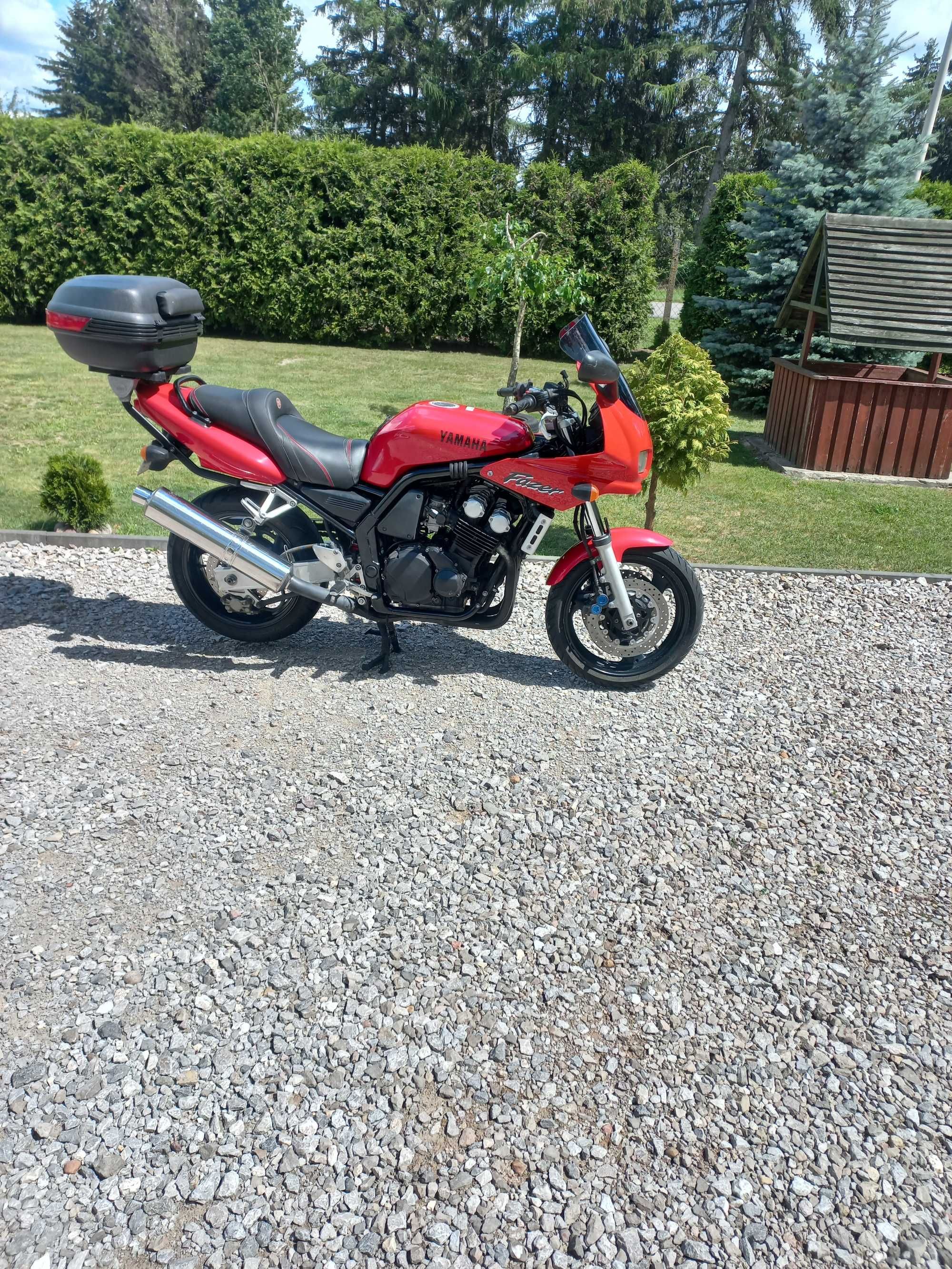 Yamaha Fazer 600
