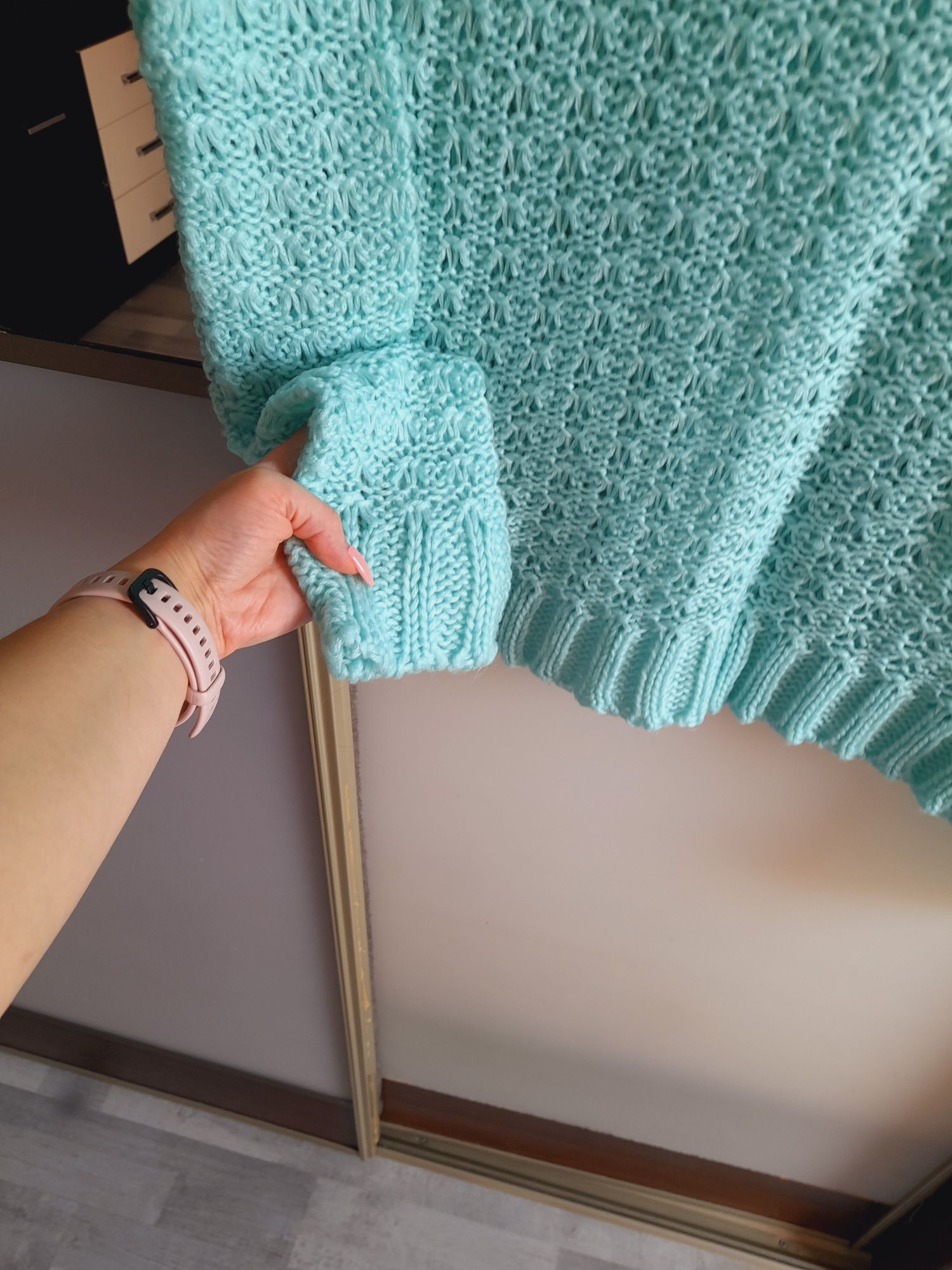Mięciutki ażur ażurowy ażurek miętowy sweterek sweter swetr Sweater 38