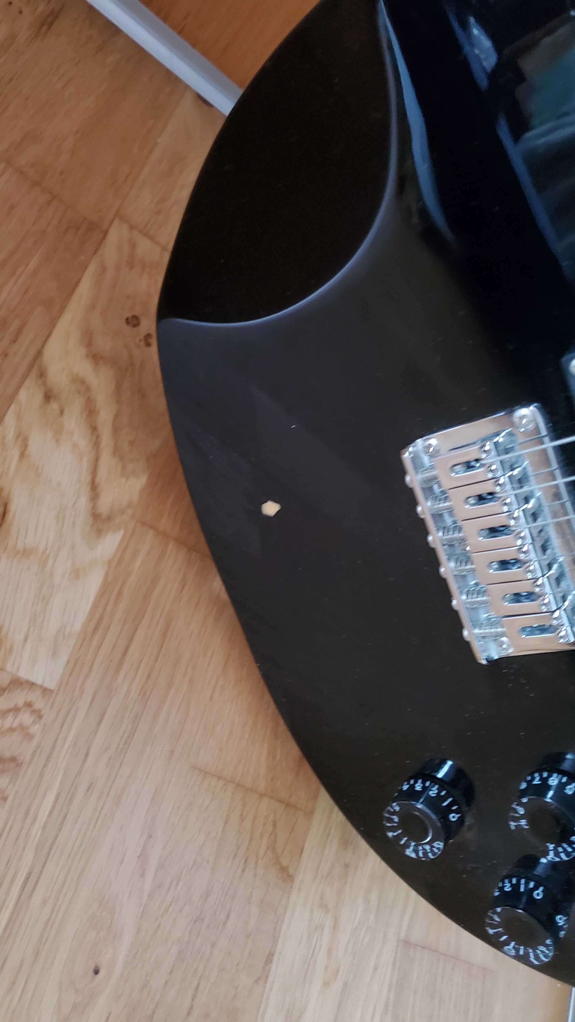 Gitara elektryczna Washburn WI14 z pokrowcem