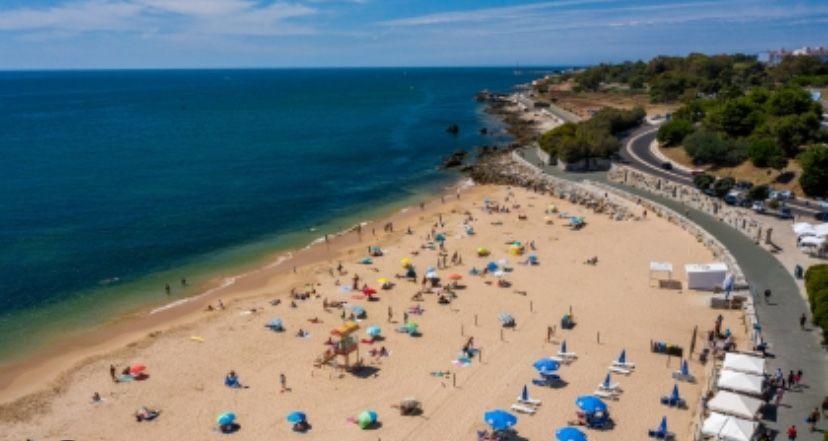 Quarto Solarengo com casa de banho privada em Paco de Arcos