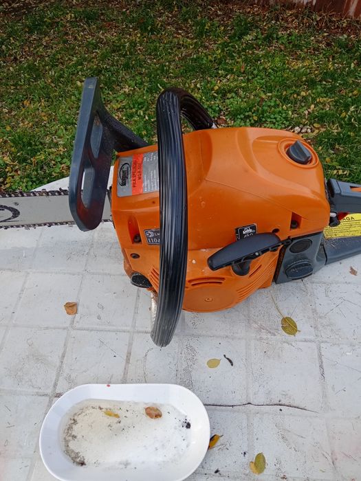 Witam serdecznie sprzedam piłę spalinową widoczną na zdjęciu