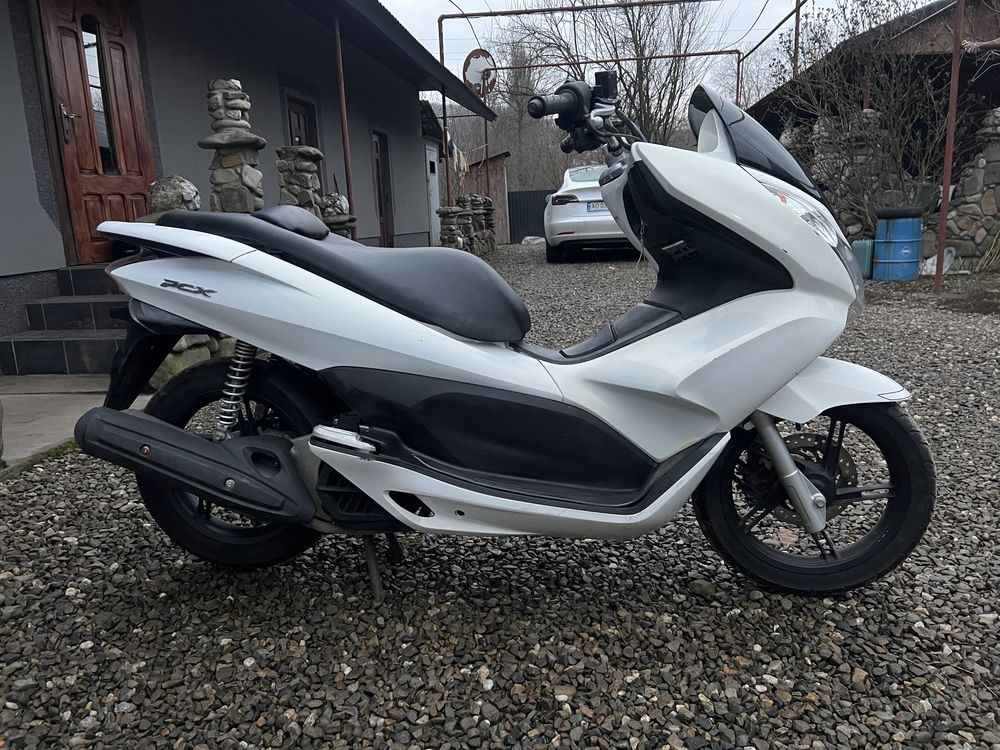 Honda PCX 125 2011 рік Свіжий з Японії ! Без пробігу по Україні
