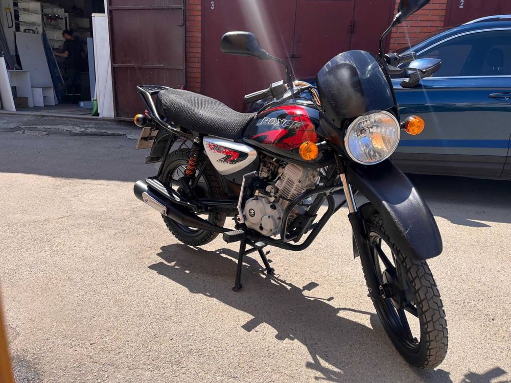Оренда Bajaj Boxer 150 X