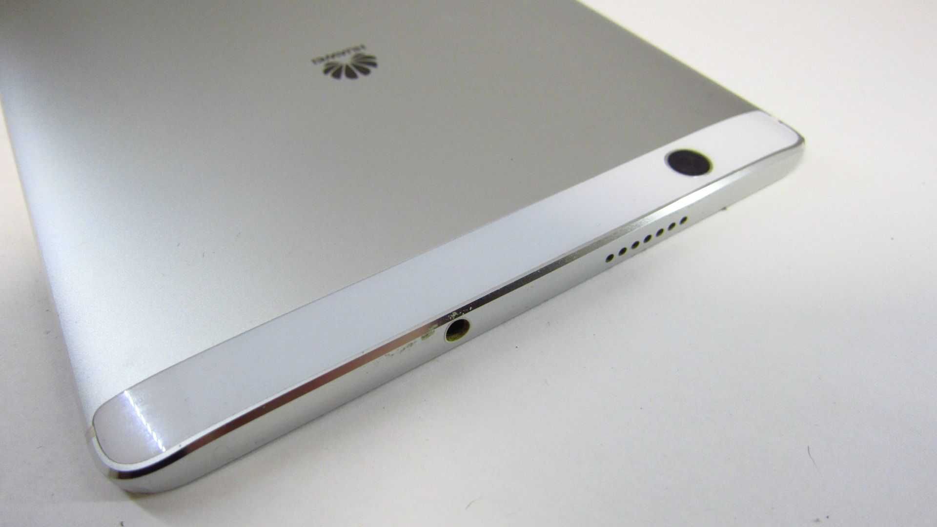 Планшет Huawei MediaPad M3 8.4 BTV-W09 4/32gb