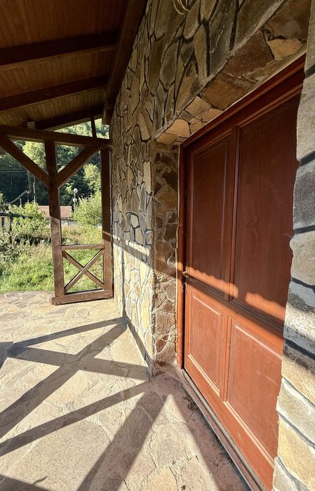 Будинок 290м2, Карпати, м. Свалява