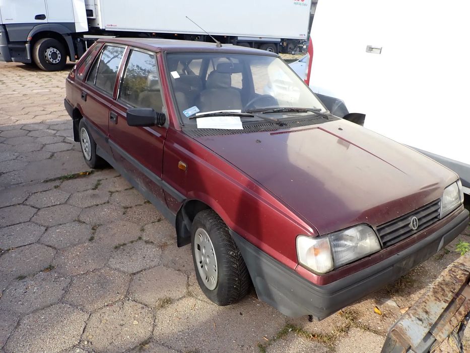 CZĘSCI - Polonez Caro 1,5 73KM 1995r. INDEX - 8498