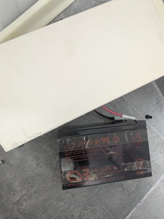 ІБЖ APC back up 300 + акумулятор новий