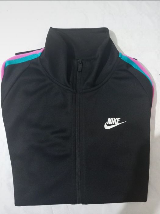 Casaco nike otimo estado