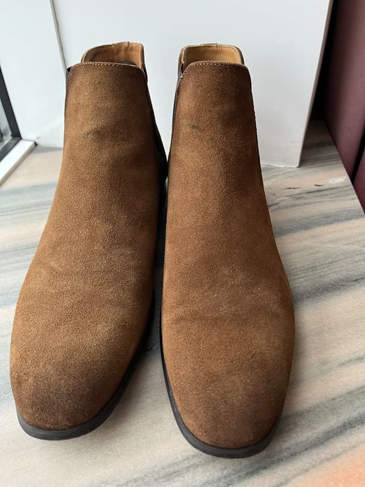 Чоловічі замшеві челсі Zara